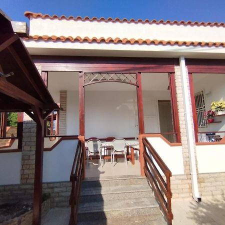 מרינה די ליצאנו Villa Ammare מראה חיצוני תמונה
