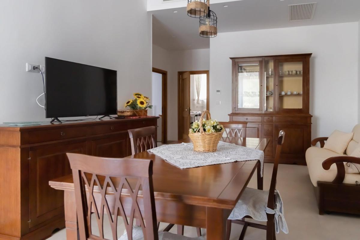 מרינה די ליצאנו Villa Ammare מראה חיצוני תמונה