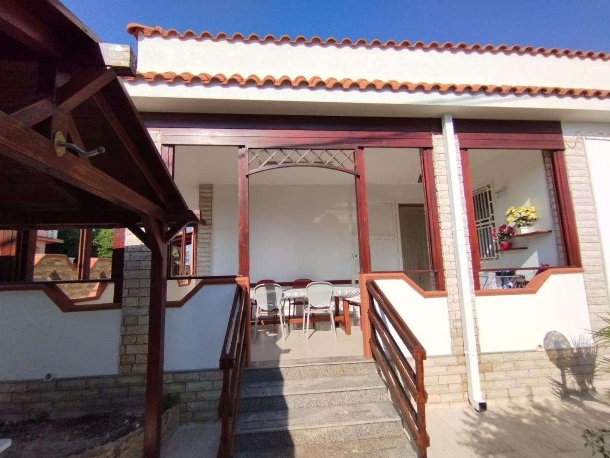 מרינה די ליצאנו Villa Ammare מראה חיצוני תמונה